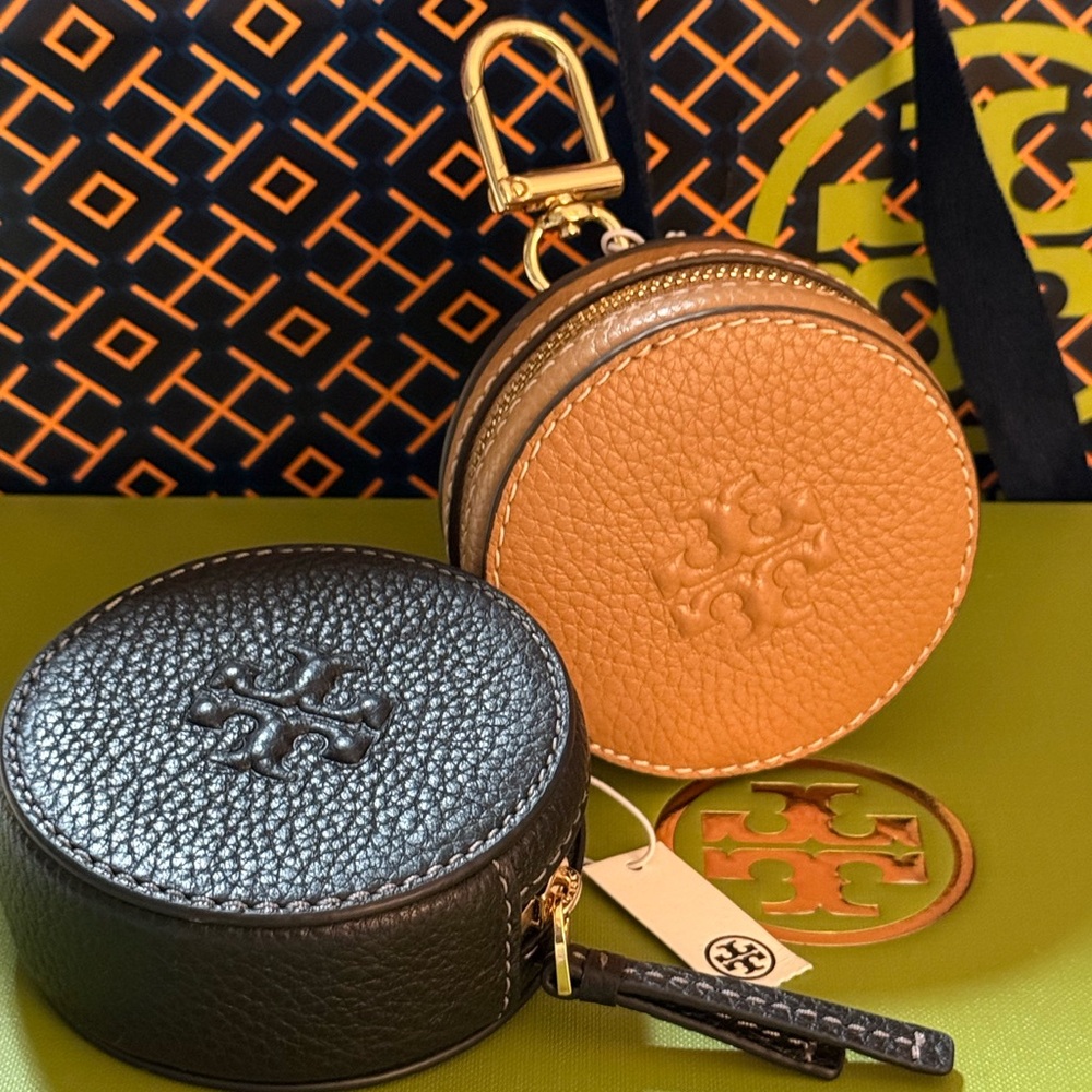 Tory Burch Gold and Tan Coin Key Purse 👜